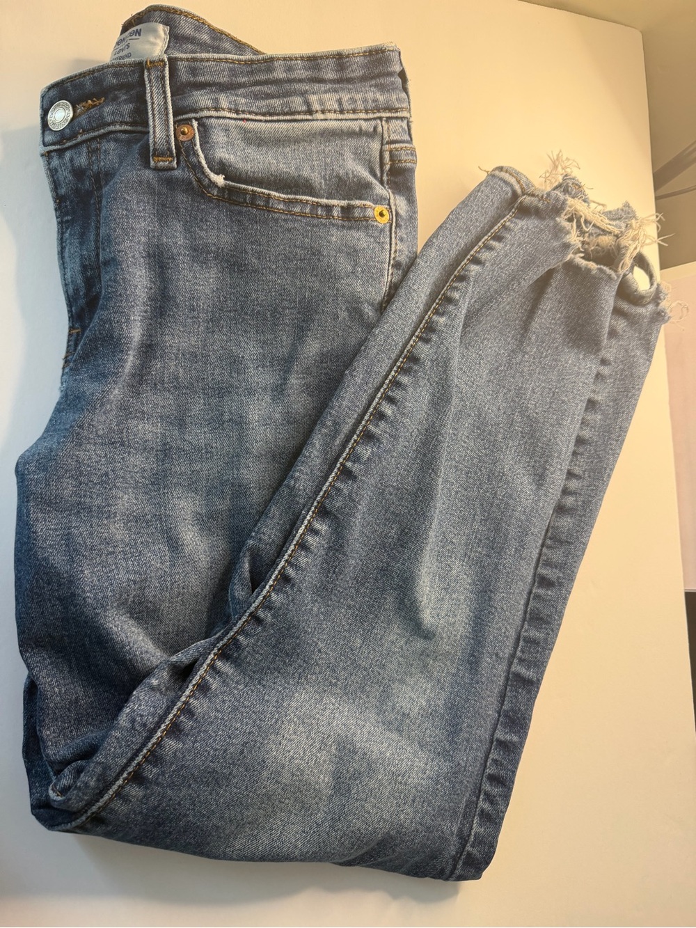 Levi's Light Blue Ankle Frayed Hem Jeans